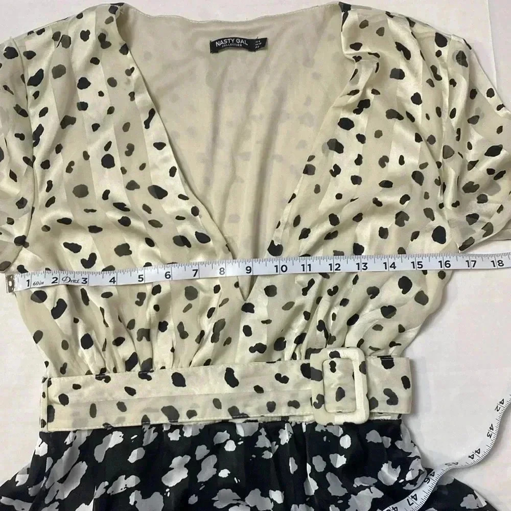 Nasty Gal Dalmatian Satin Long Sleeve Midi dress - Picture 4 of 17